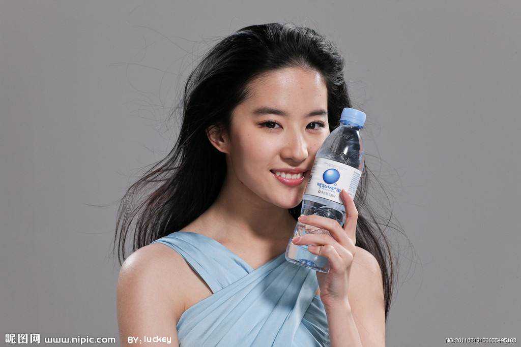 see，look，watch和view有什么区别