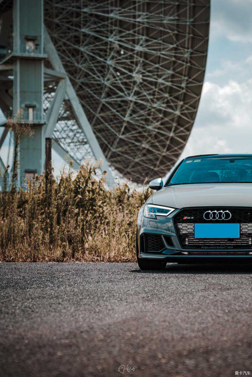 一兄弟当地最快加速成绩刷下去了，他便折腾一番想冲回第一