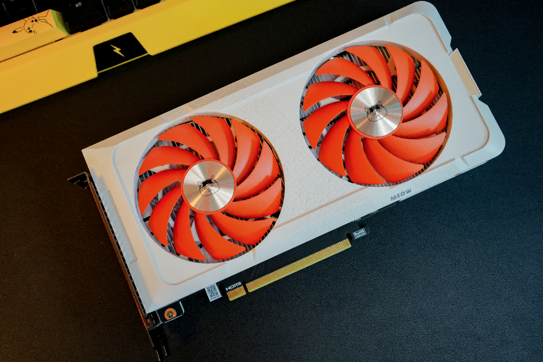 COLORFIRE RTX 4060 8GB评测：纵享丝滑游戏，体验“吸猫”快乐