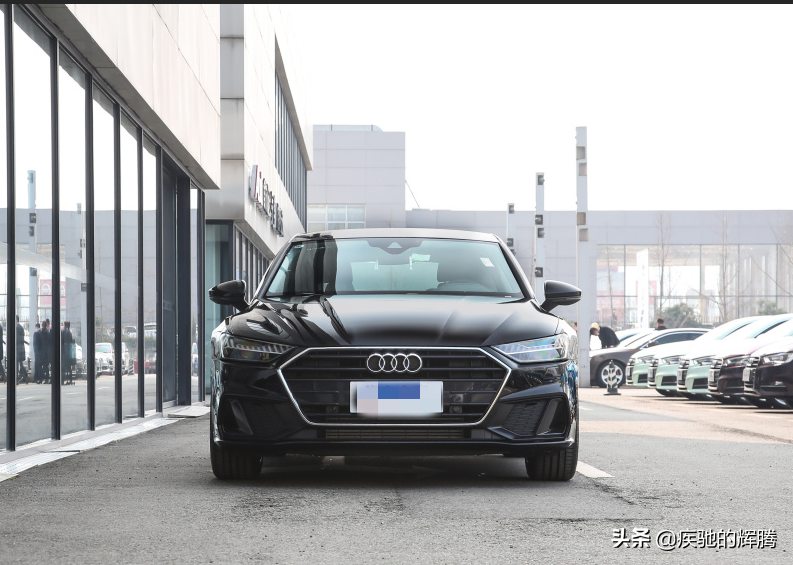 奥迪A7 40TFSI豪华：2.0T+无框门+溜背纯进口轿跑，有多少人心动？