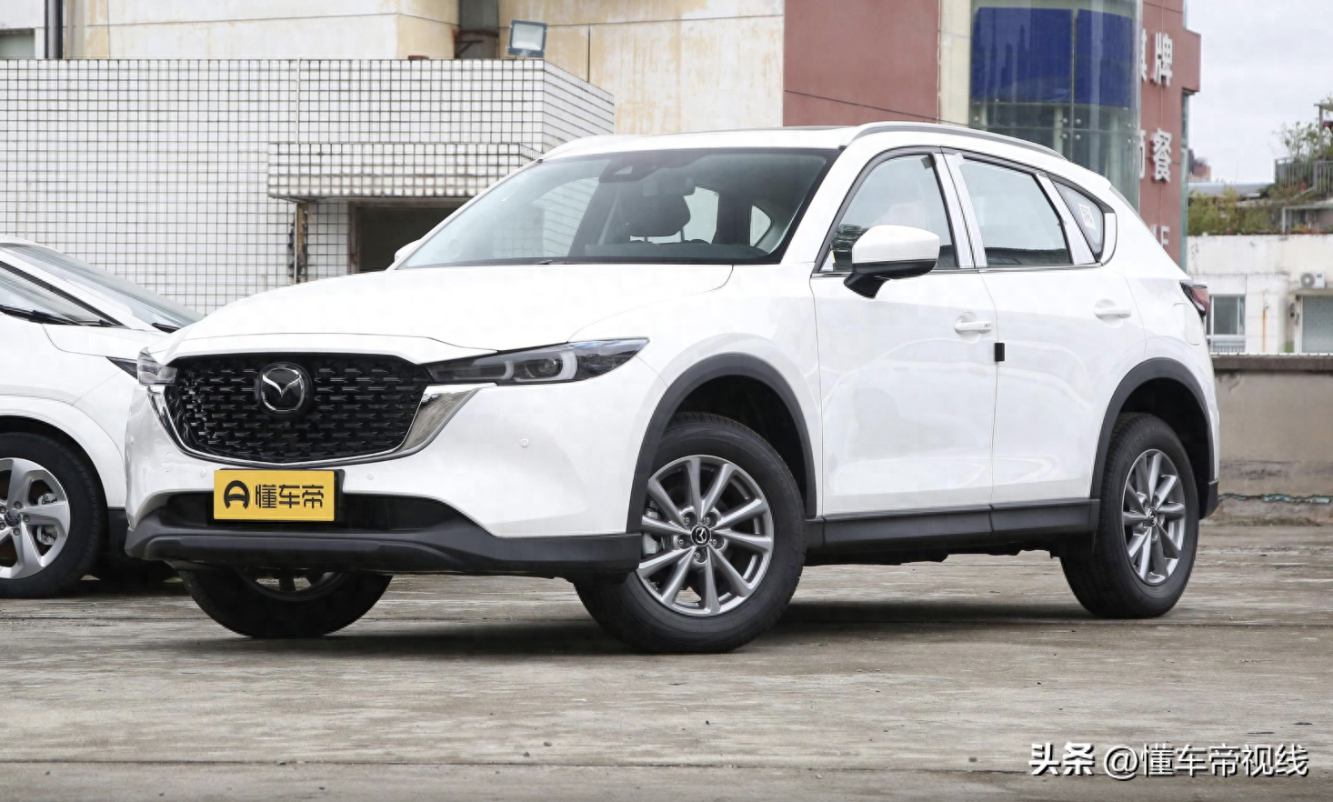 新车 | 起售价降2.4万/12.58万元起，2024款马自达CX-5到店实拍