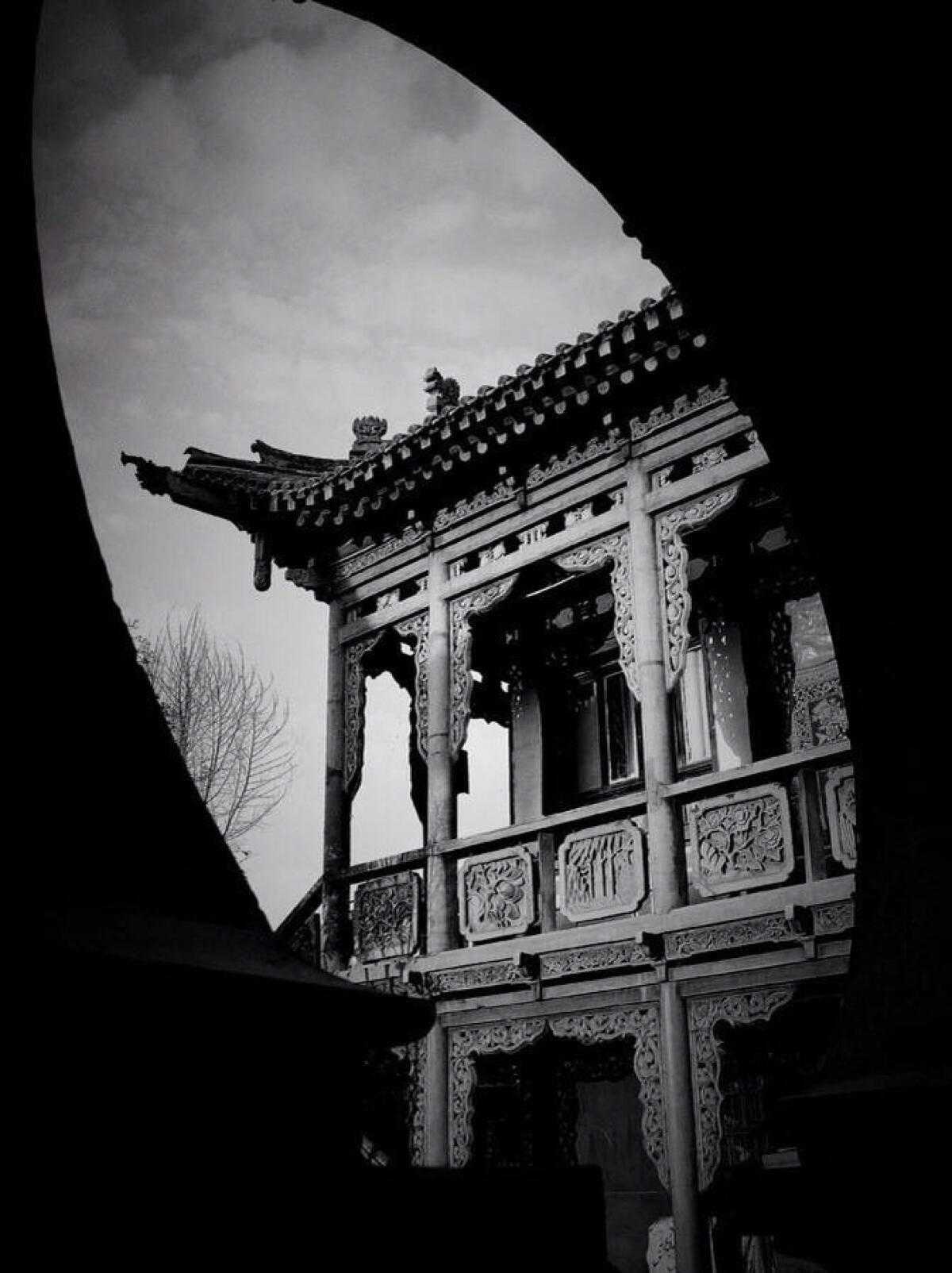 起承千秋，越王一剑