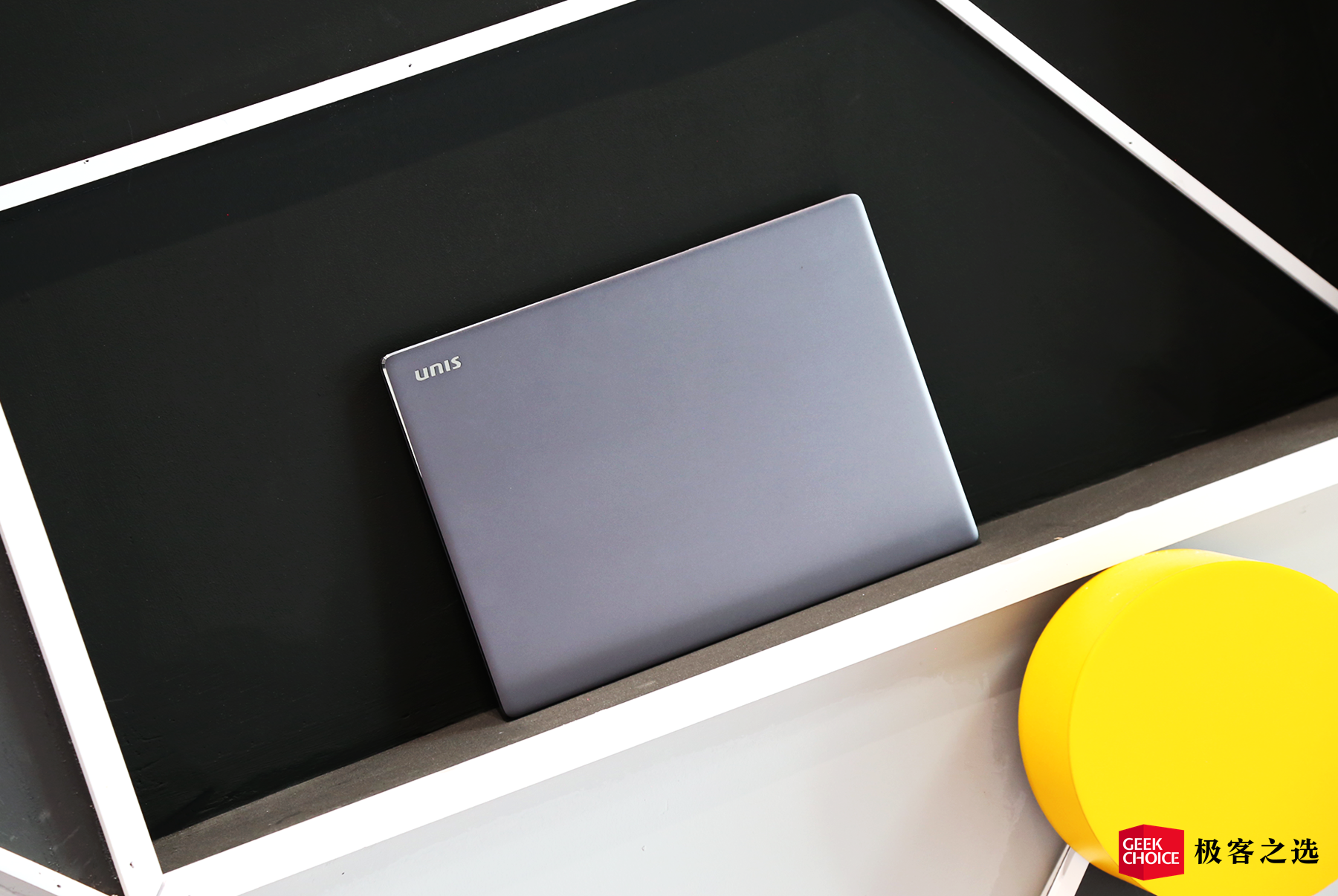 紫光计算机 Unis 14T 体验：外观年轻大方，内在「实用至上」