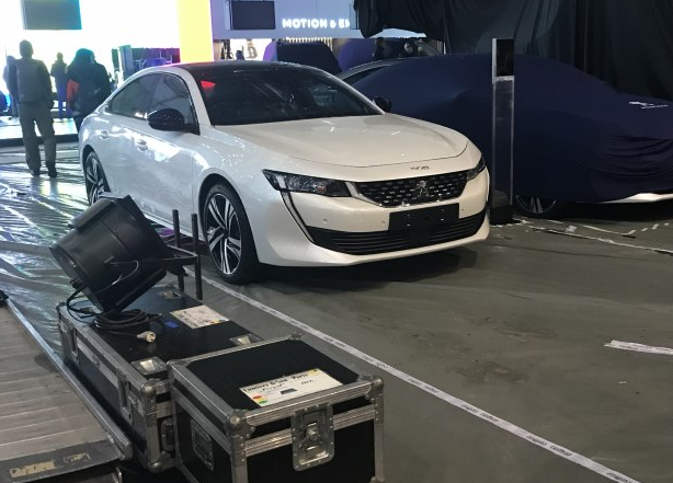 日内瓦车展拍到标致508GT版实车，设计前卫令人过目不忘