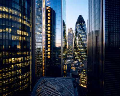 小型加工中心适合哪些加工制造业呢？