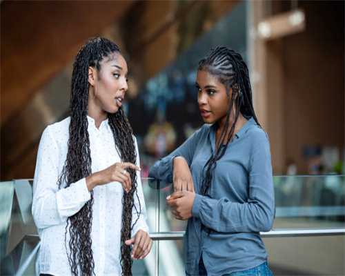 敦煌市肃州镇：千亩高粱红 收割好“丰”景