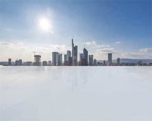 不同尺寸和形状的多孔径垂直腔面发射激光器