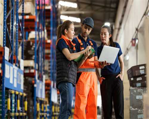 济宁建起大运河上的“京东”，拓展大宗商品交易渠道，打造贸易之城