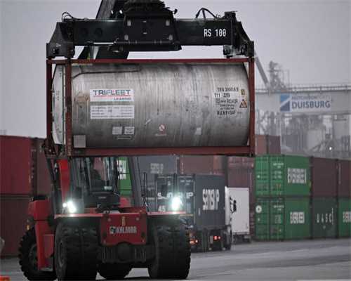 第一家橡胶履带企业，开始IPO上市辅导