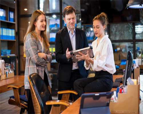 优彩资源：再生涤纶具价格优势、颜色优势和定制化优势，解决废旧PET处理难题