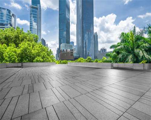 65000DWT散货船系列首制船“信致远10”轮首航