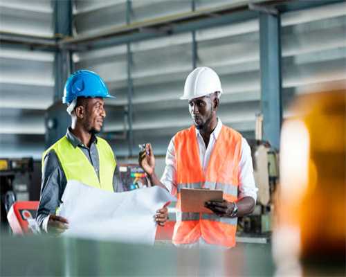 平和霞寨：“机械”换上场，助力丰收季